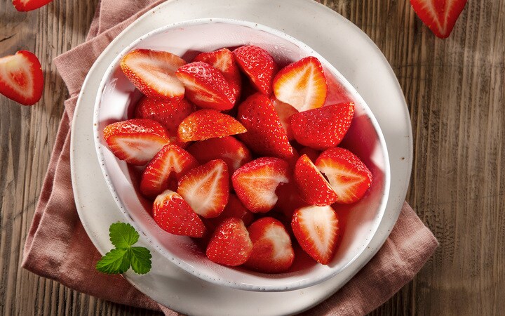 Erdbeeren, halbiert (Artikelnummer 00818)